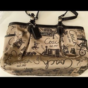 Coach Horse Carriage Purse Khaki/Black Vintage